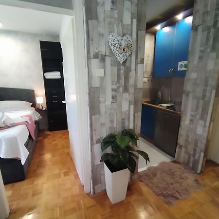 Apartment Mrc Bezanija Экстерьер фото